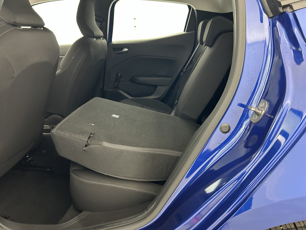 RENAULT Clio Equilibre TCe 90 - ref: 6-2971x241518 - Photo 11