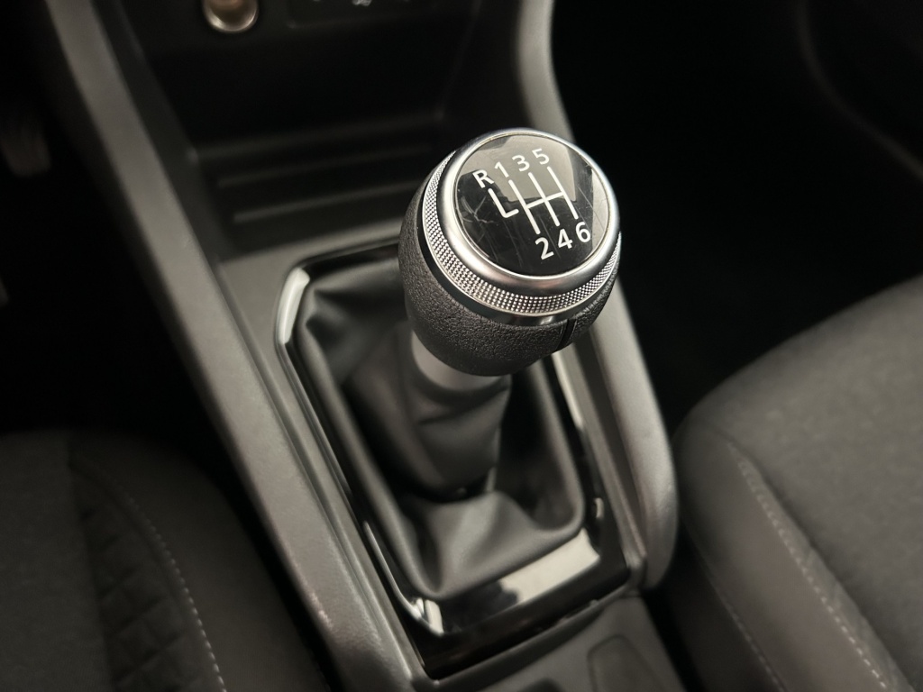 RENAULT Clio Equilibre TCe 90 - ref: 6-2971x241522 - Photo 19