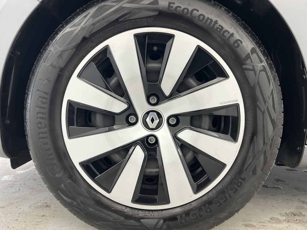 RENAULT Clio Equilibre TCe 90 - ref: 6-2971x241522 - Photo 20