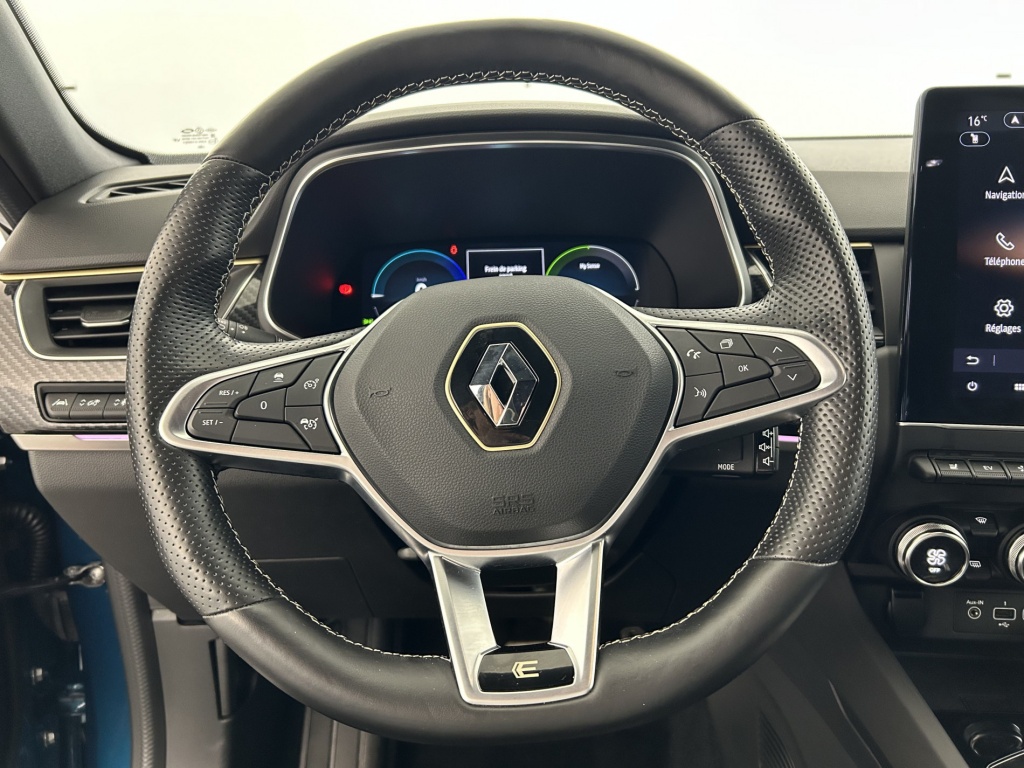 RENAULT Arkana Engineered E-Tech hybride 145 22 - ref: 6-2971x241580 - Photo 15