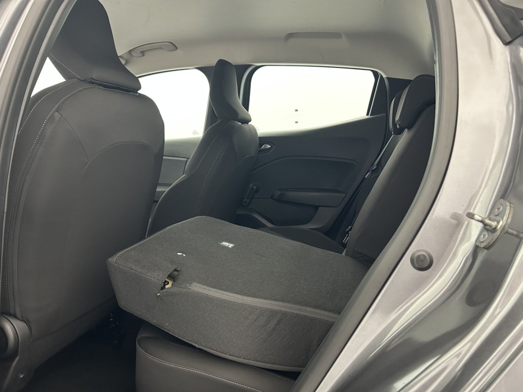 RENAULT Clio Equilibre TCe 90 - ref: 6-2971x241612 - Photo 11