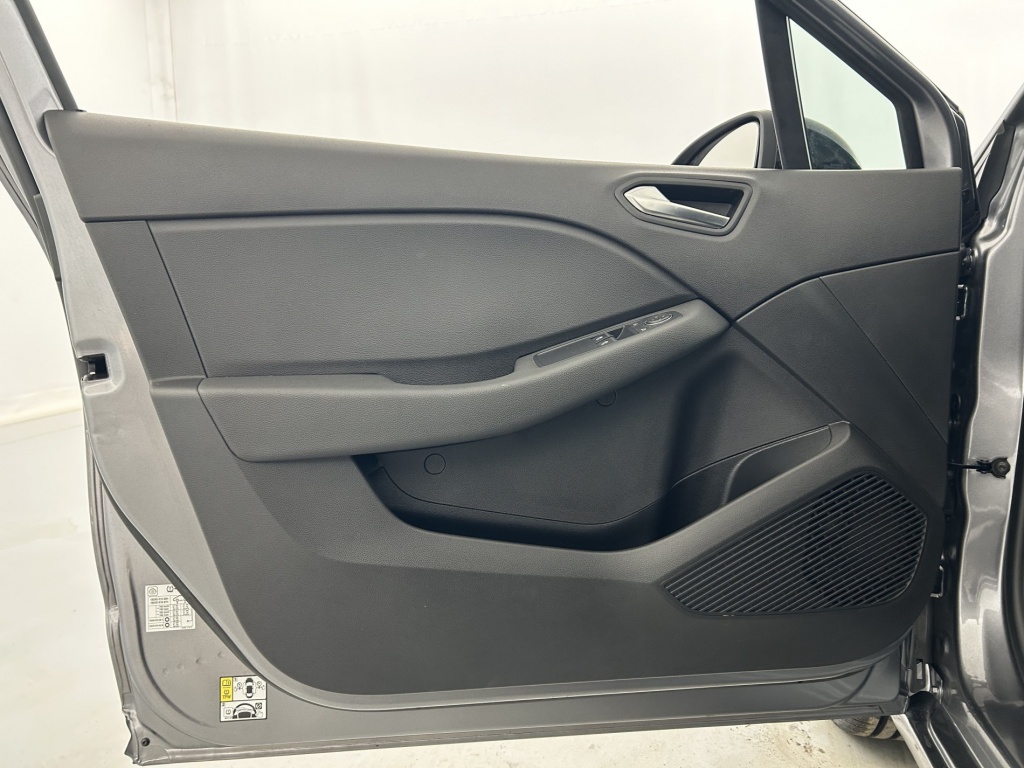 RENAULT Clio Equilibre TCe 90 - ref: 6-2971x241612 - Photo 12