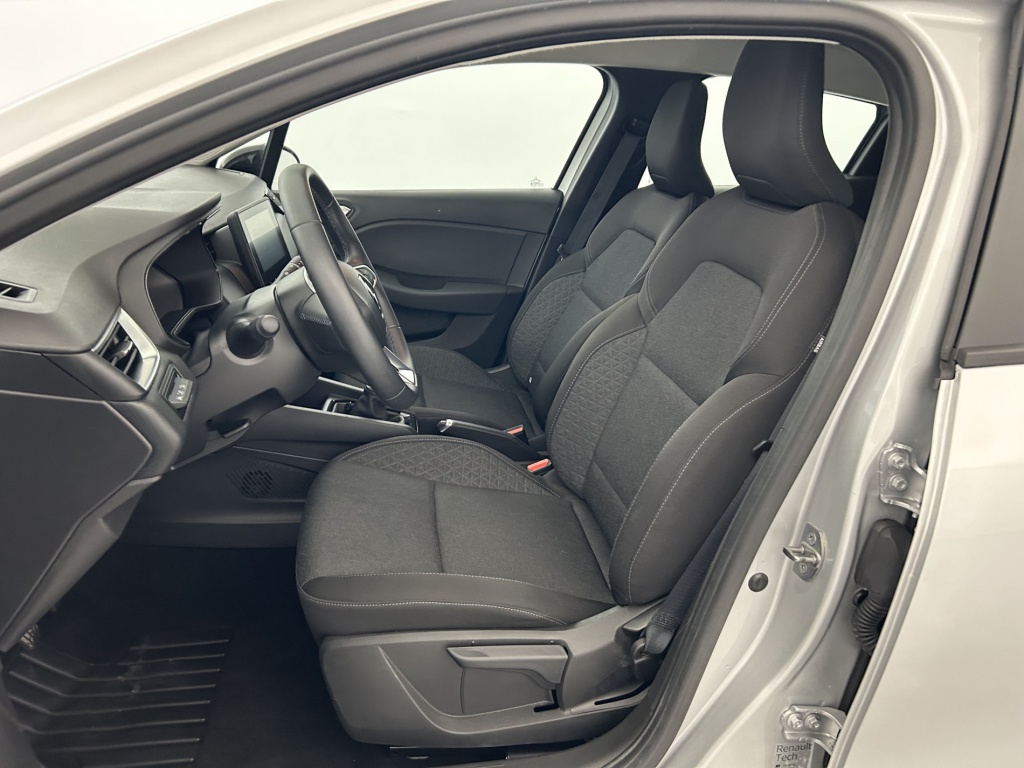 RENAULT Clio Equilibre TCe 90 - ref: 6-2971x241613 - Photo 13