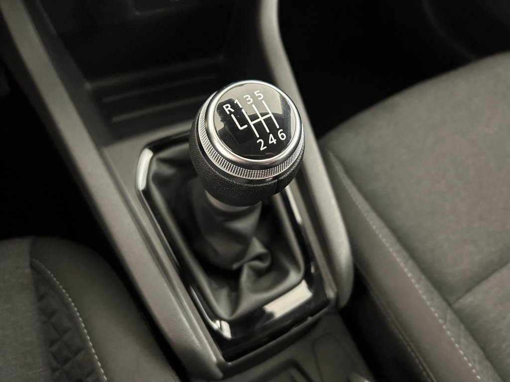 RENAULT Clio Equilibre TCe 90 - ref: 6-2971x241613 - Photo 19