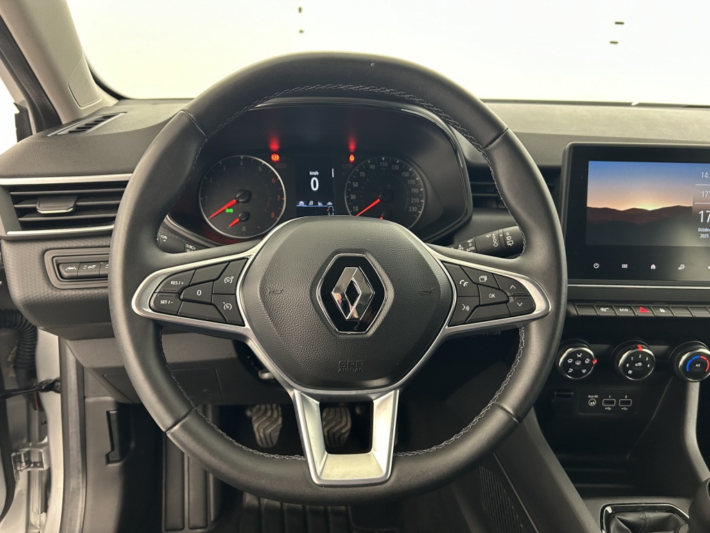 RENAULT Clio Equilibre TCe 90 - ref: 6-2971x241614 - Photo 15