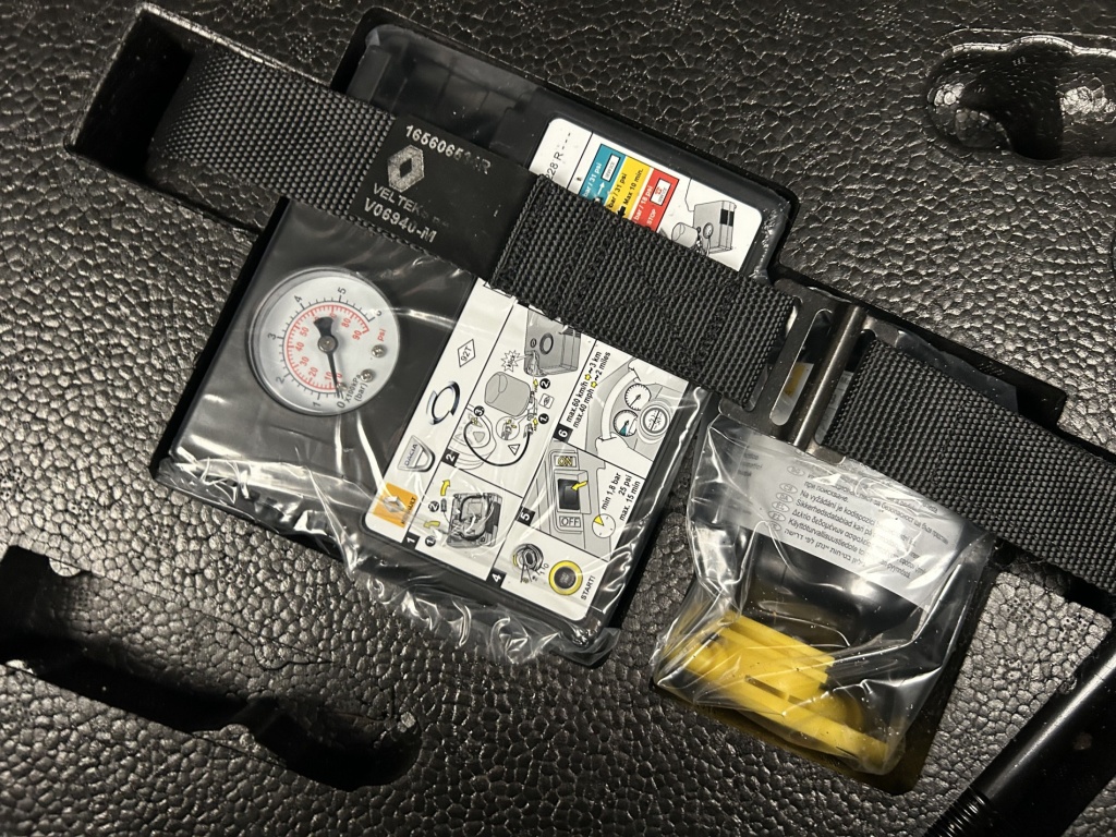 RENAULT Clio R.S. Line E-Tech 140 21N - ref: 6-2971x241692 - Photo 10