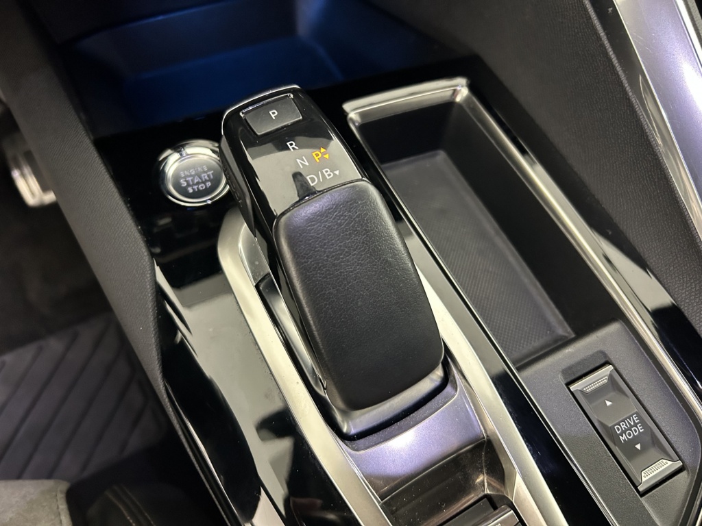 PEUGEOT 3008 GT Pack Hybrid 225 e-EAT8 - ref: 6-2971x241721 - Photo 20