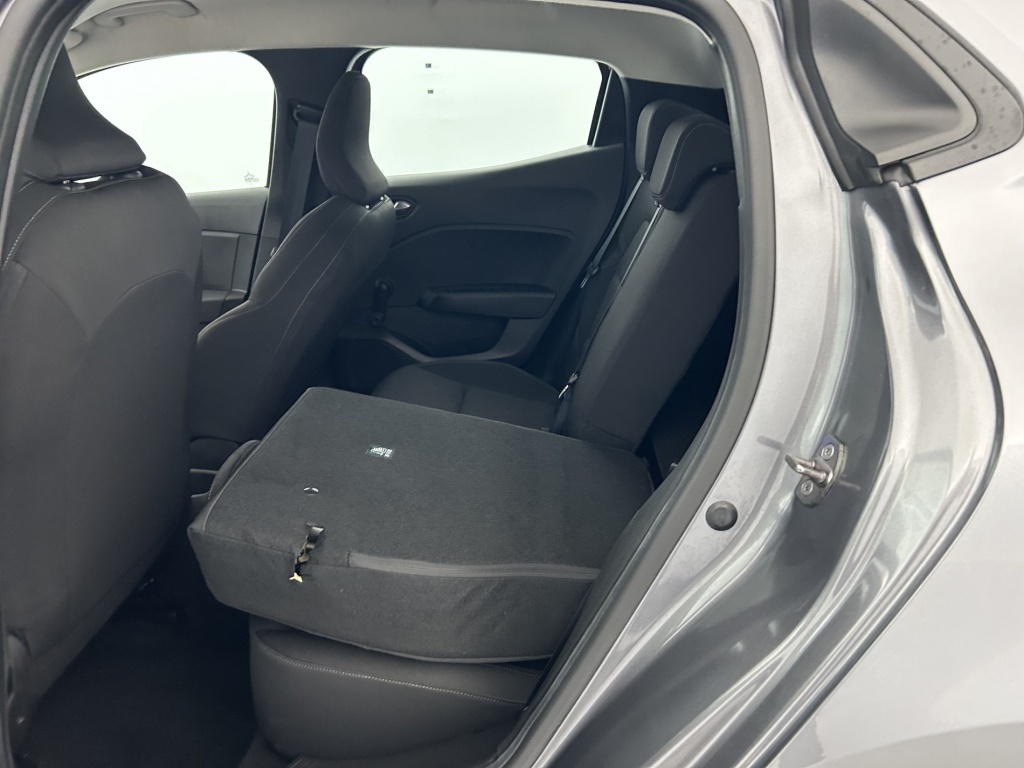 RENAULT Clio Equilibre TCe 90 - ref: 6-2971x241906 - Photo 11