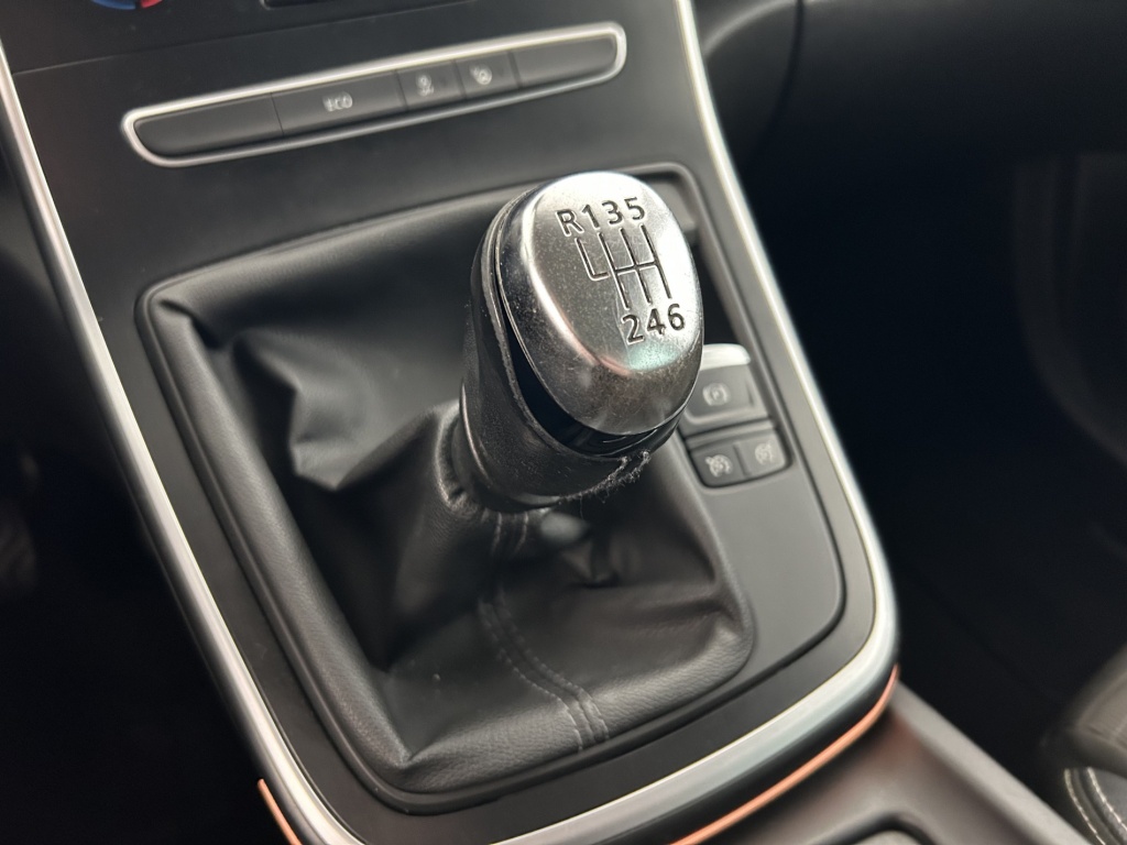 RENAULT Grand Scenic Intens dCi 130 Energy - ref: 6-2971x242303 - Photo 20