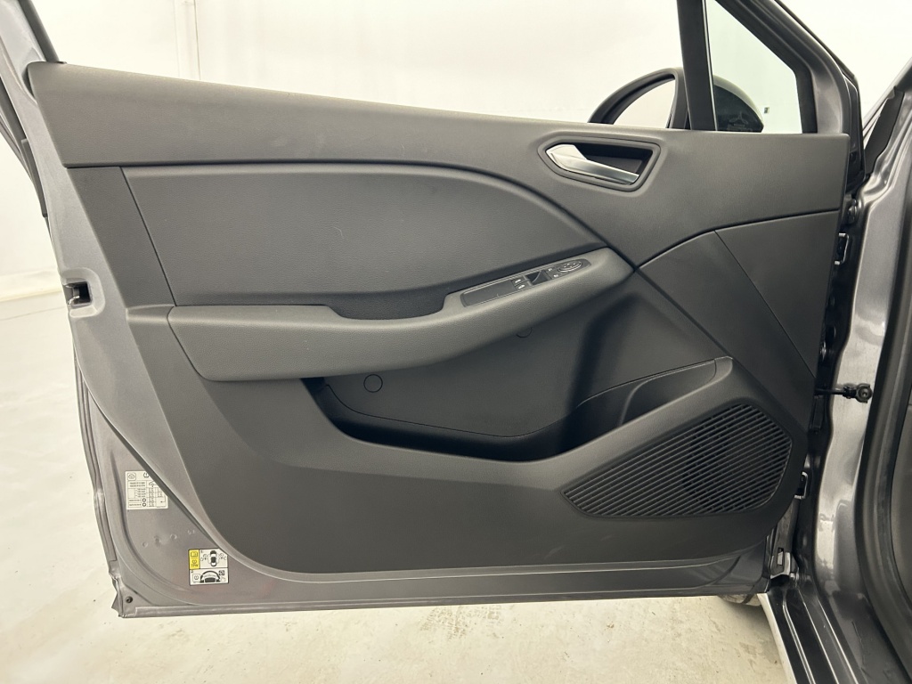 RENAULT Clio Equilibre TCe 90 - ref: 6-2971x242346 - Photo 12