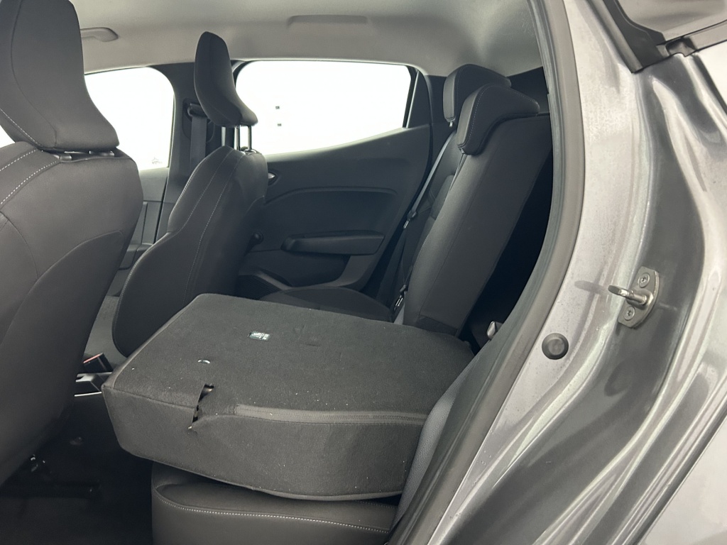 RENAULT Clio Equilibre TCe 90 - ref: 6-2971x242383 - Photo 11