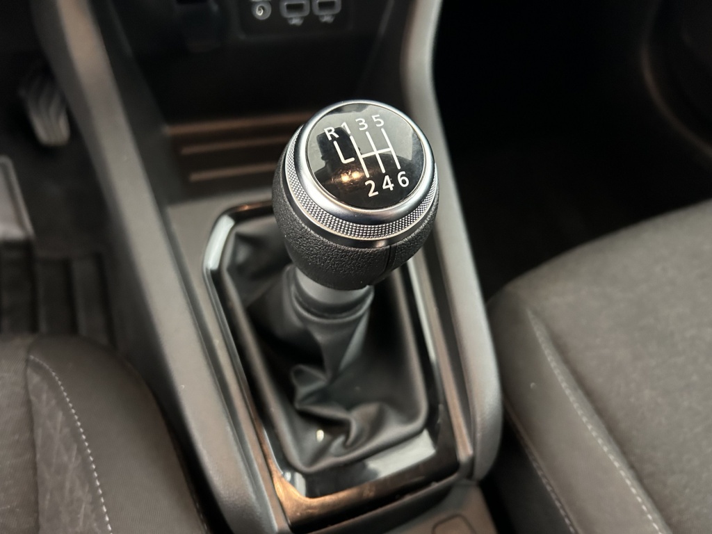 RENAULT Clio Equilibre TCe 90 - ref: 6-2971x242384 - Photo 19