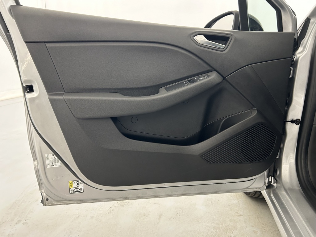 RENAULT Clio Equilibre TCe 90 - ref: 6-2971x242426 - Photo 12