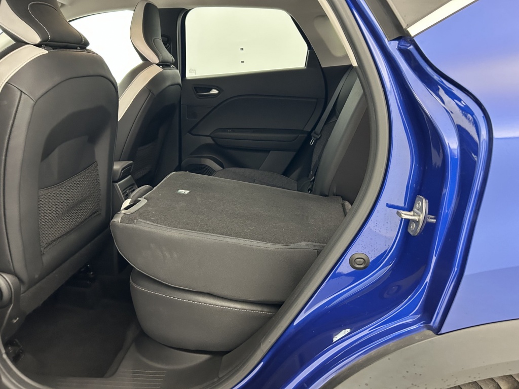 RENAULT Captur Techno fast track E-Tech full hybrid 145 - ref: 6-2971x242841 - Photo 11