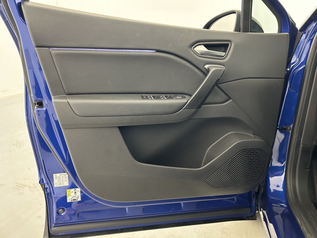 RENAULT Captur Techno fast track E-Tech full hybrid 145 - ref: 6-2971x242841 - Photo 12