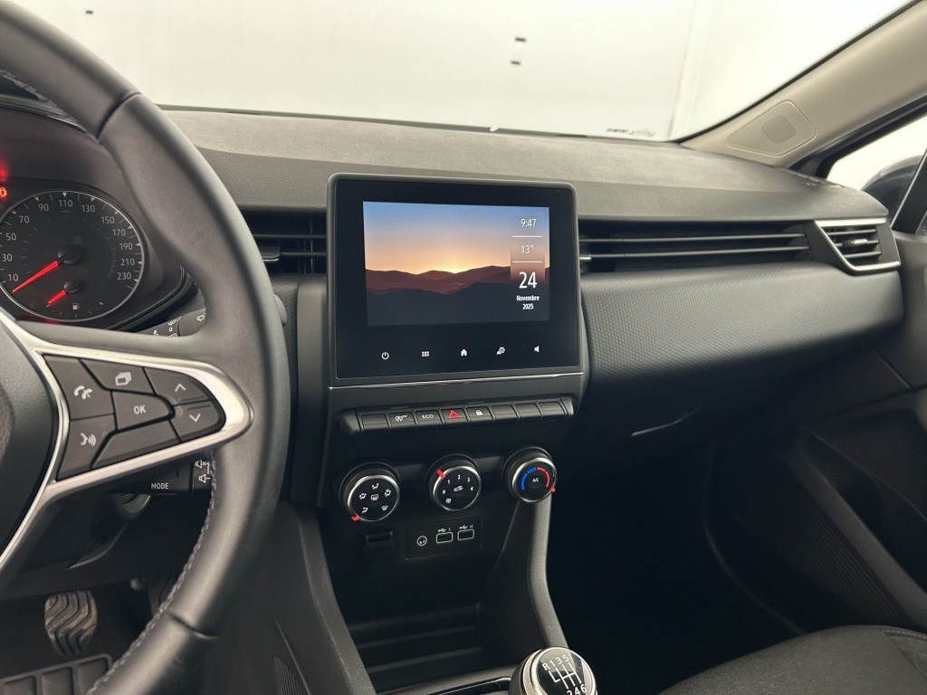 RENAULT Clio Equilibre TCe 90 - ref: 6-2971x243009 - Photo 18