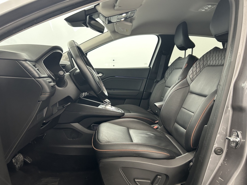 RENAULT Captur Initiale Paris E-Tech 145 21B - ref: 6-2971x245033 - Photo 12