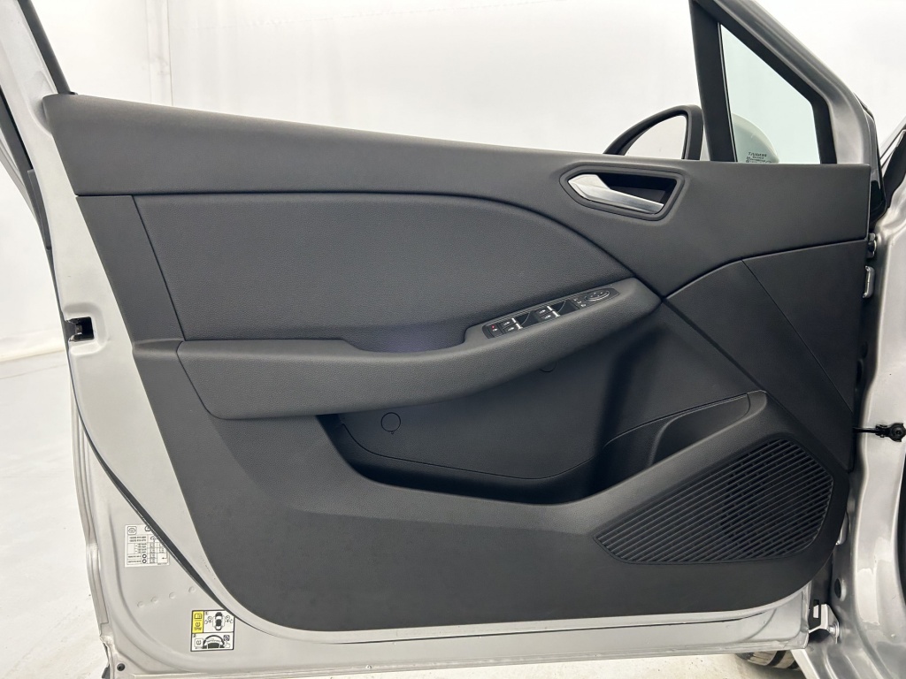 RENAULT Clio Intens Blue dCi 115 - ref: 6-2971x245035 - Photo 12