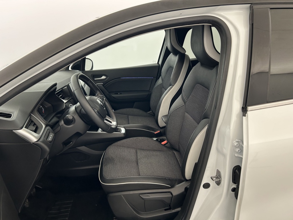 RENAULT Captur Techno TCe 90 - ref: 6-2971x245155 - Photo 13