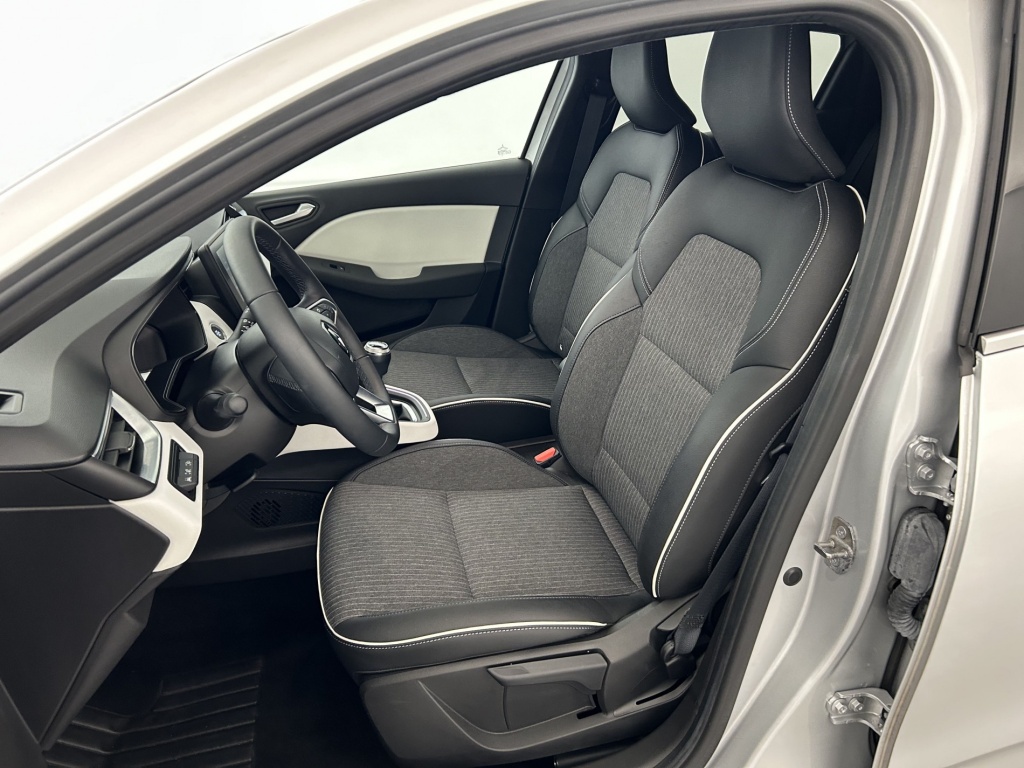 RENAULT Clio Techno TCe 90 - ref: 6-2971x245264 - Photo 13