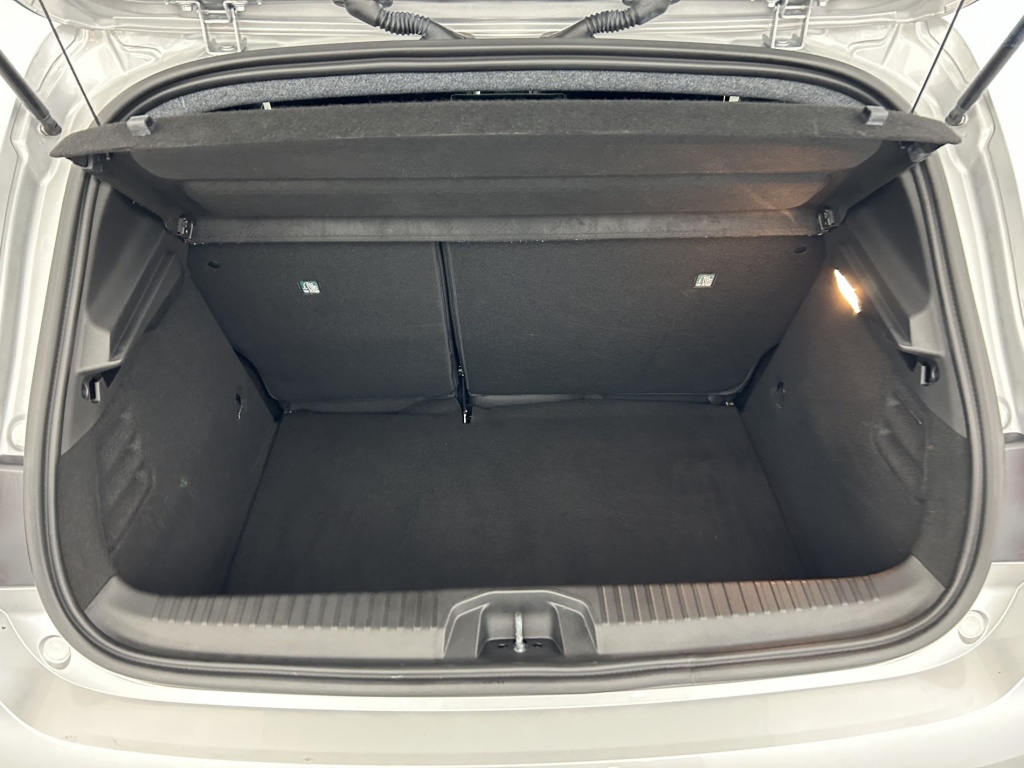 RENAULT Clio Techno TCe 90 - ref: 6-2971x245264 - Photo 9