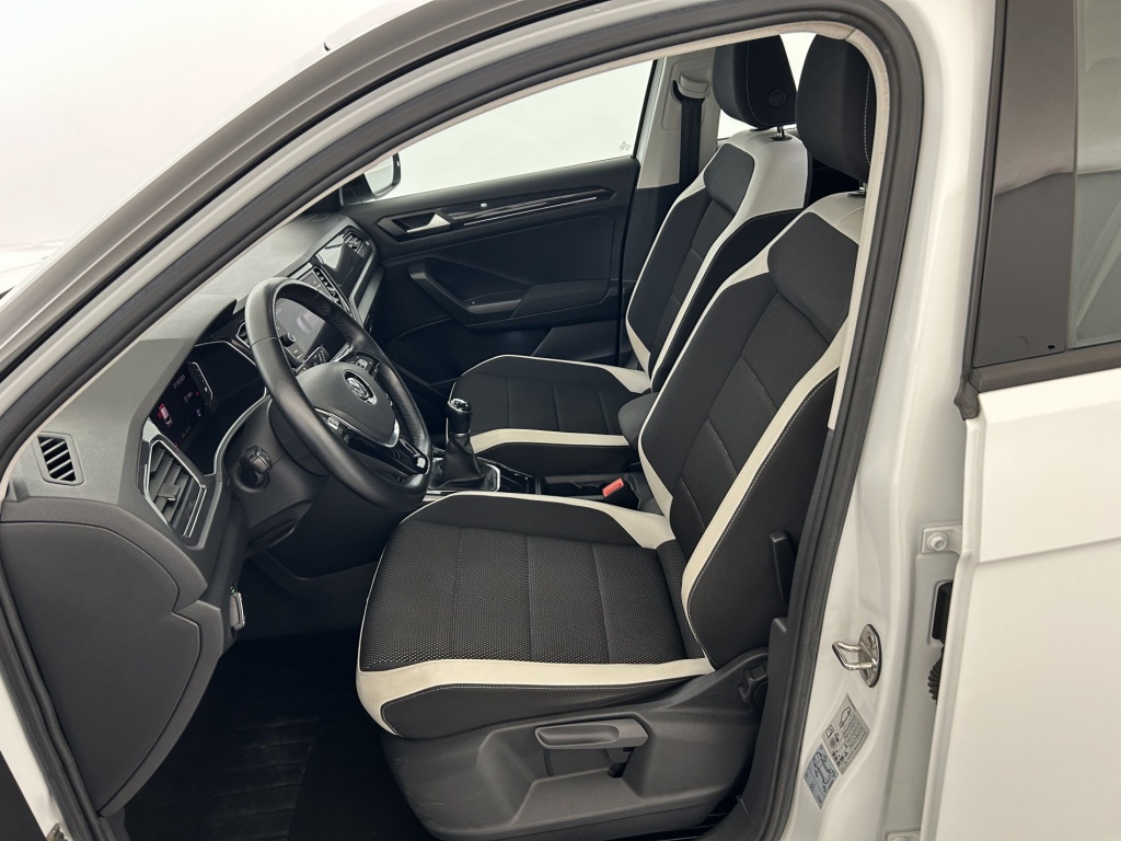 VOLKSWAGEN T-Roc Carat 1.5 TSI 150 EVO Start/Stop BVM6 - ref: 6-2971x245267 - Photo 13