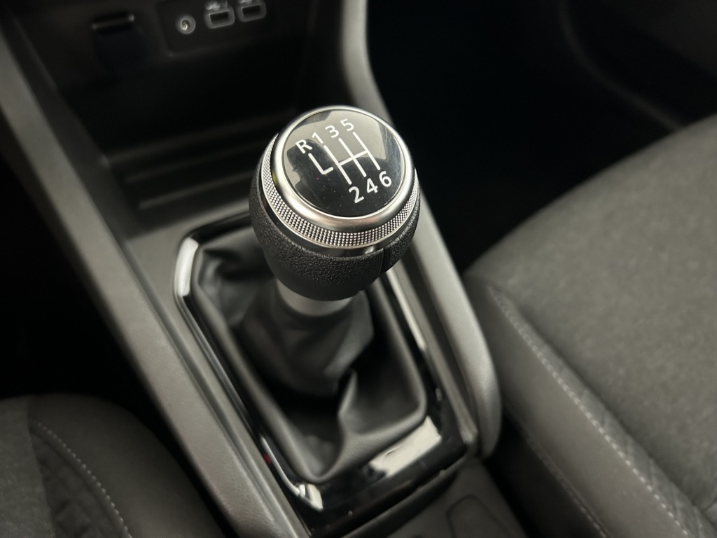 RENAULT Clio Equilibre TCe 90 - ref: 6-2971x245544 - Photo 19