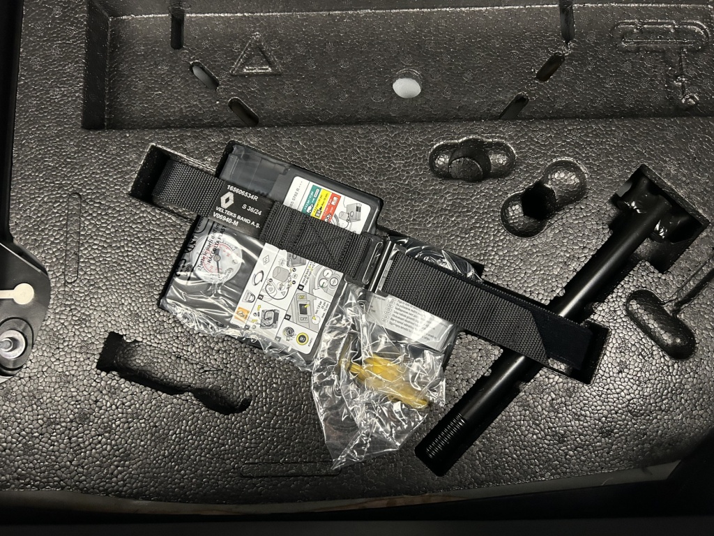 RENAULT Clio Techno E-Tech full hybrid 145 ch GSR2 - ref: 6-2971x245716 - Photo 10