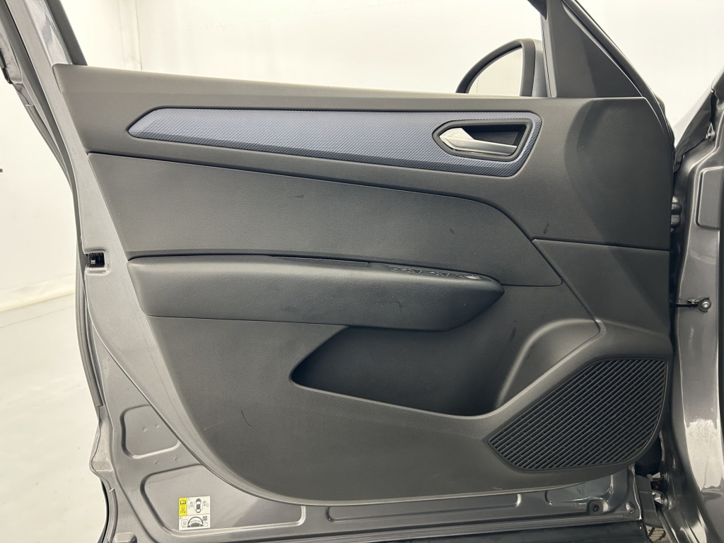 RENAULT Arkana Evolution mild hybrid 140 EDC FAP 22 - ref: 6-2971x246302 - Photo 12