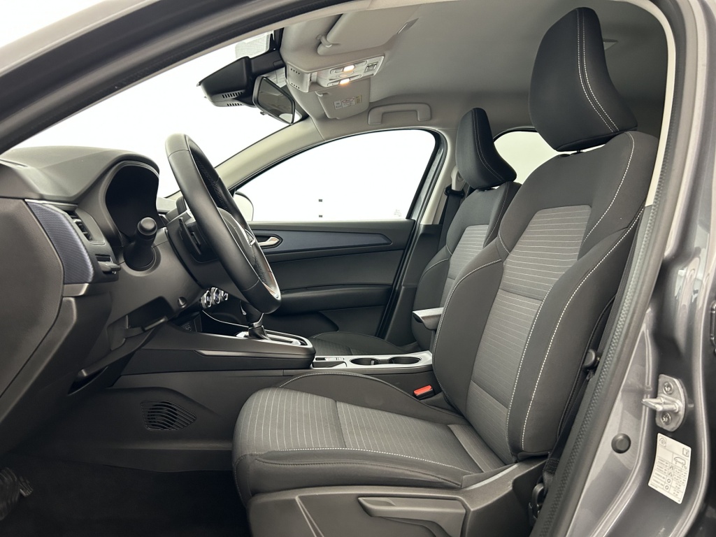 RENAULT Arkana Evolution mild hybrid 140 EDC FAP 22 - ref: 6-2971x246302 - Photo 13