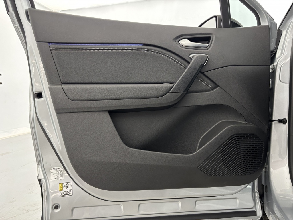 RENAULT Captur Techno mild hybrid 140 - ref: 6-2971x246503 - Photo 12