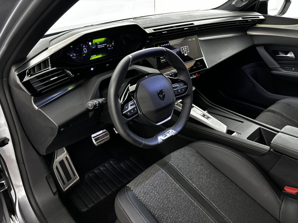 PEUGEOT 308 GT 1.2 PureTech - ref: 6-2971x249101 - Photo 14