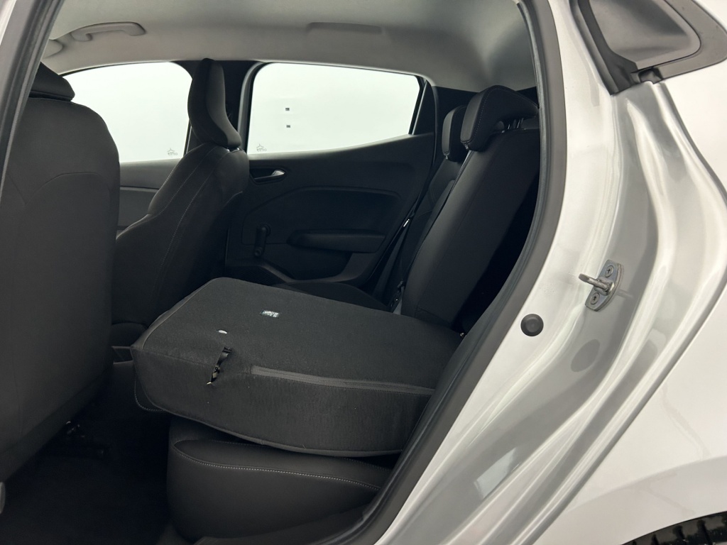 RENAULT Clio Equilibre TCe 90 - ref: 6-2971x249196 - Photo 11