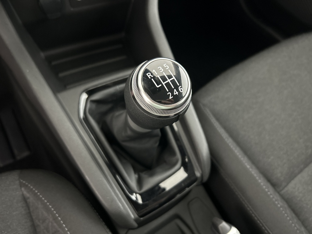 RENAULT Clio Equilibre TCe 90 - ref: 6-2971x249196 - Photo 19