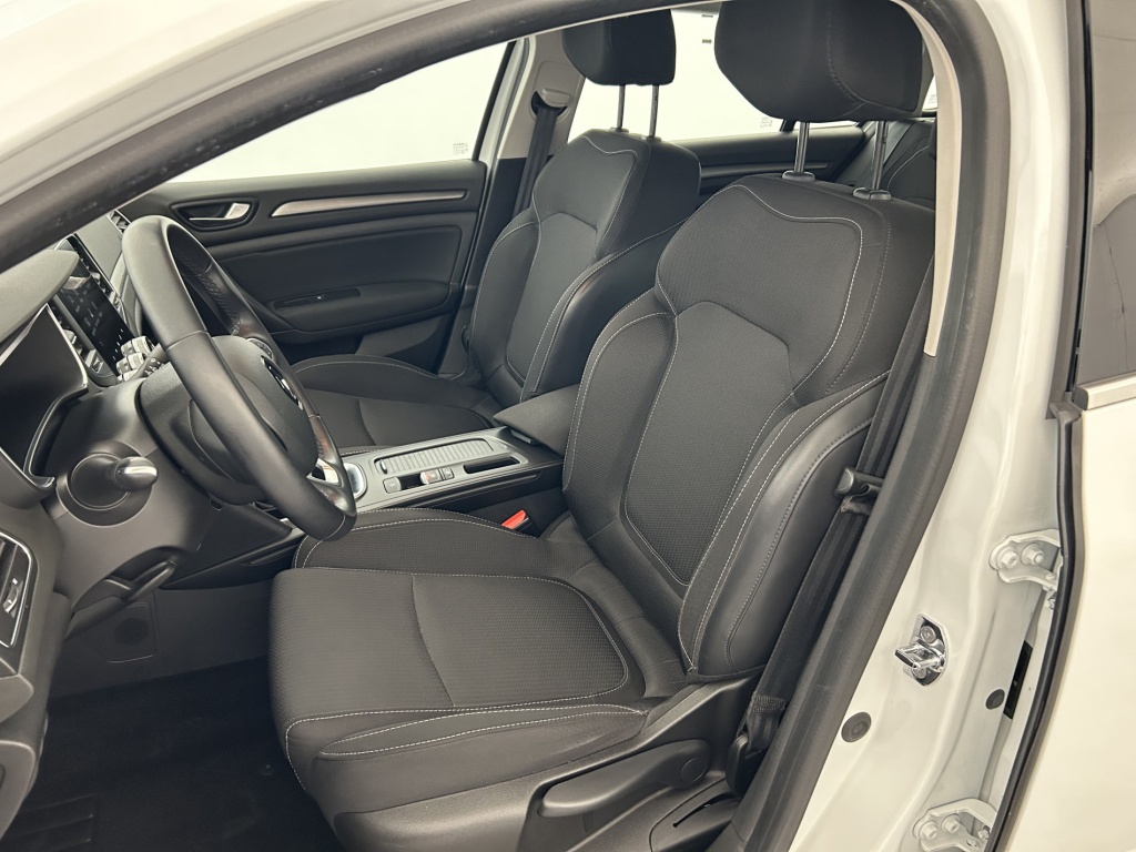 RENAULT Megane Estate Business E-TECH Plug-In Hybride 160 - ref: 6-2971x249470 - Photo 12