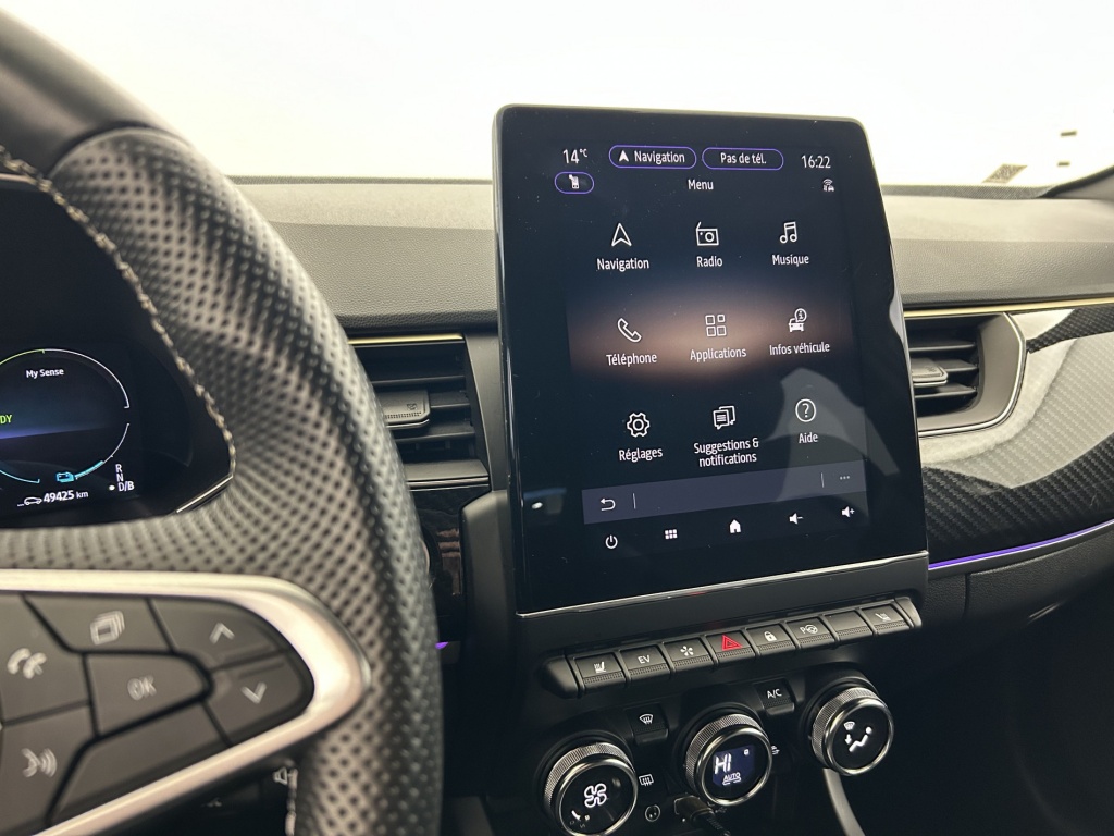 RENAULT Arkana Engineered E-Tech hybride 145 22 - ref: 6-2971x249535 - Photo 18