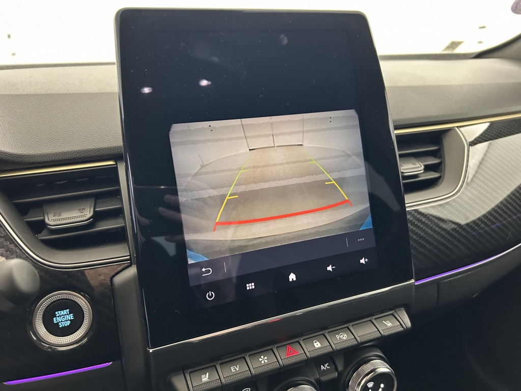 RENAULT Arkana Engineered E-Tech hybride 145 22 - ref: 6-2971x249535 - Photo 19