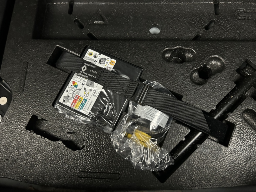 RENAULT Clio Equilibre E-Tech hybride 145 - ref: 6-2971x249631 - Photo 10