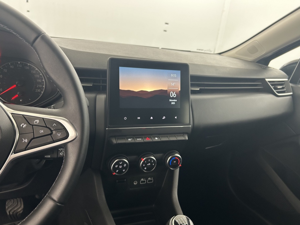 RENAULT Clio Equilibre TCe 90 - ref: 6-2971x249976 - Photo 18