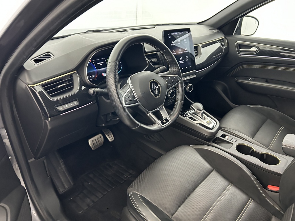 RENAULT Arkana Engineered E-Tech hybride 145 22 - ref: 6-2971x250068 - Photo 14