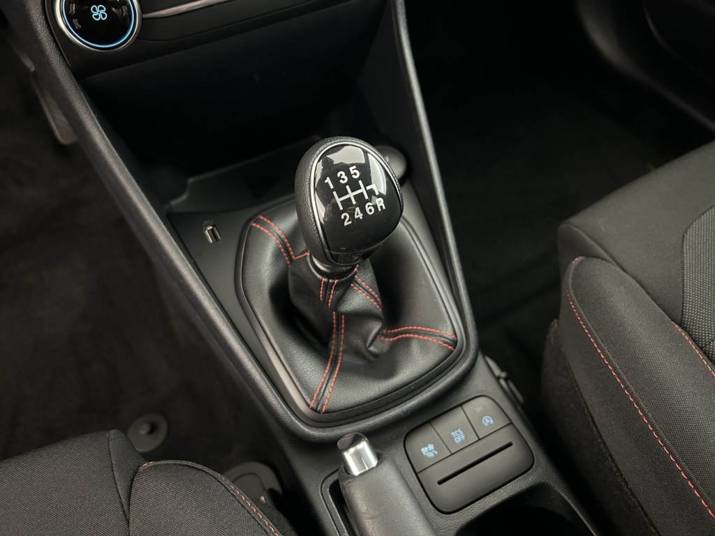 FORD Fiesta Titanium Business 1.0 Flexifuel 95 ch S&S BVM6 - ref: 6-2971x250097 - Photo 20