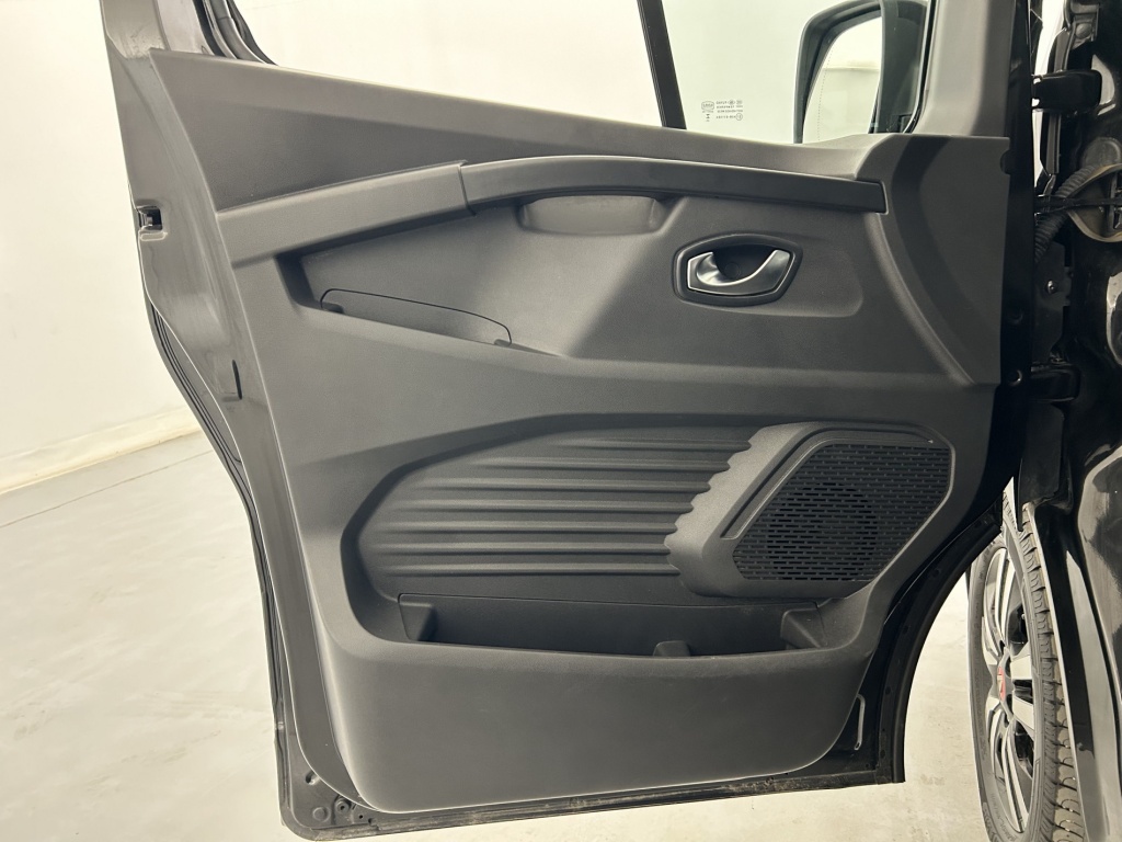 RENAULT Trafic Combi Zen Blue dCi 150 - ref: 6-2971x250216 - Photo 11