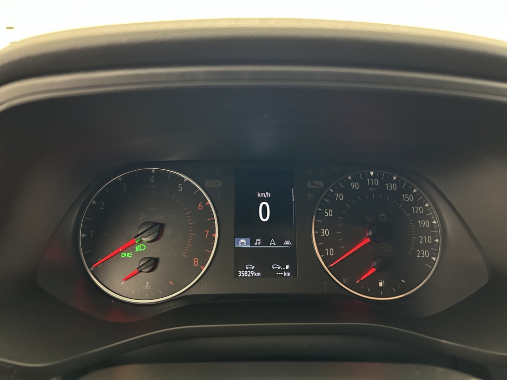 RENAULT Arkana Evolution mild hybrid 140 EDC FAP 22 - ref: 6-2971x250428 - Photo 17