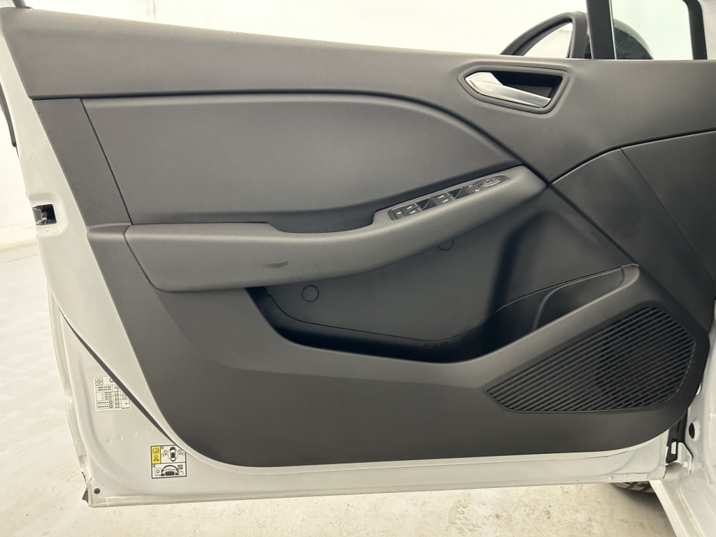 RENAULT Clio Limited Blue dCi 100 21N - ref: 6-2971x250709 - Photo 12