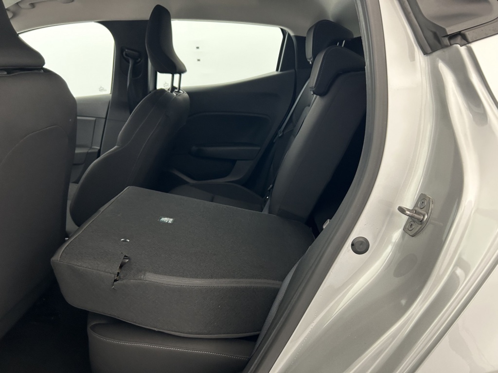 RENAULT Clio Equilibre TCe 90 - ref: 6-2971x251083 - Photo 11