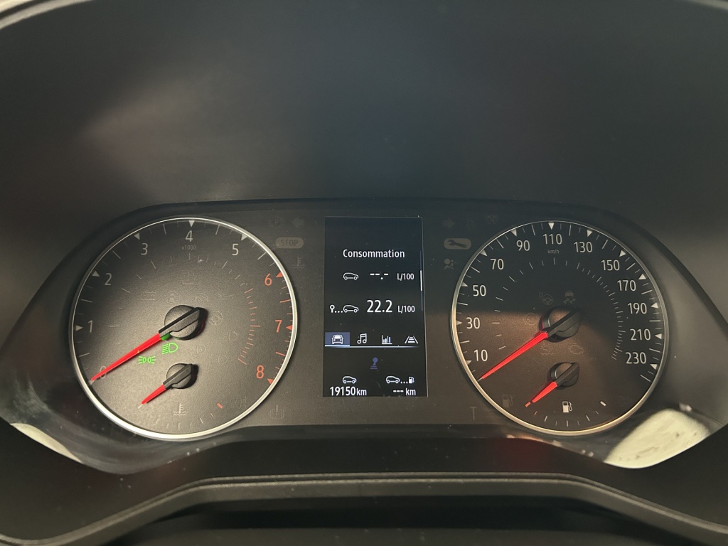 RENAULT Clio Equilibre TCe 90 - ref: 6-2971x251085 - Photo 17