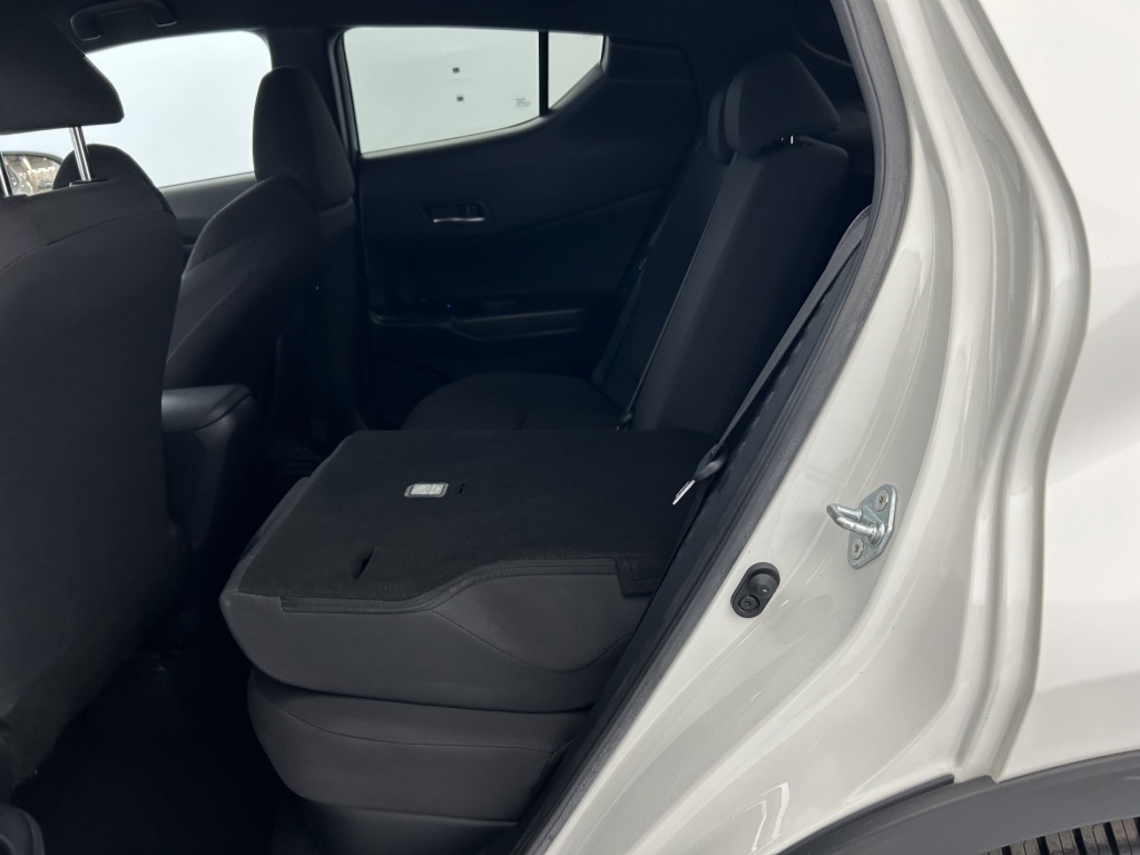 TOYOTA C-HR Graphic Pro Hybride 122h - ref: 6-2971x251091 - Photo 11