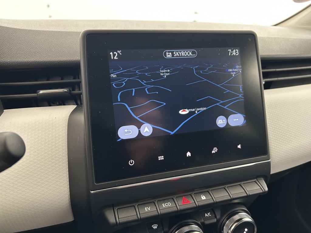 RENAULT Clio Evolution E-Tech full hybrid 145 - ref: 6-2971x251098 - Photo 20