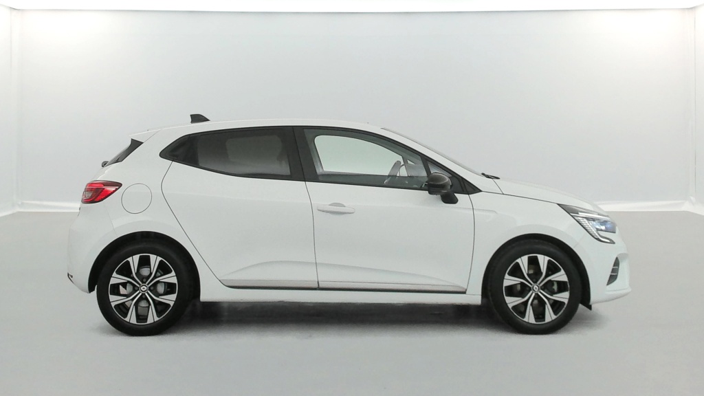 RENAULT Clio Evolution E-Tech full hybrid 145 - ref: 6-2971x251098 - Photo 6