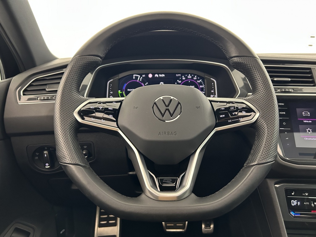 VOLKSWAGEN Tiguan R-Line 1.4 eHybrid 245ch DSG6 - ref: 6-2971x251205 - Photo 15